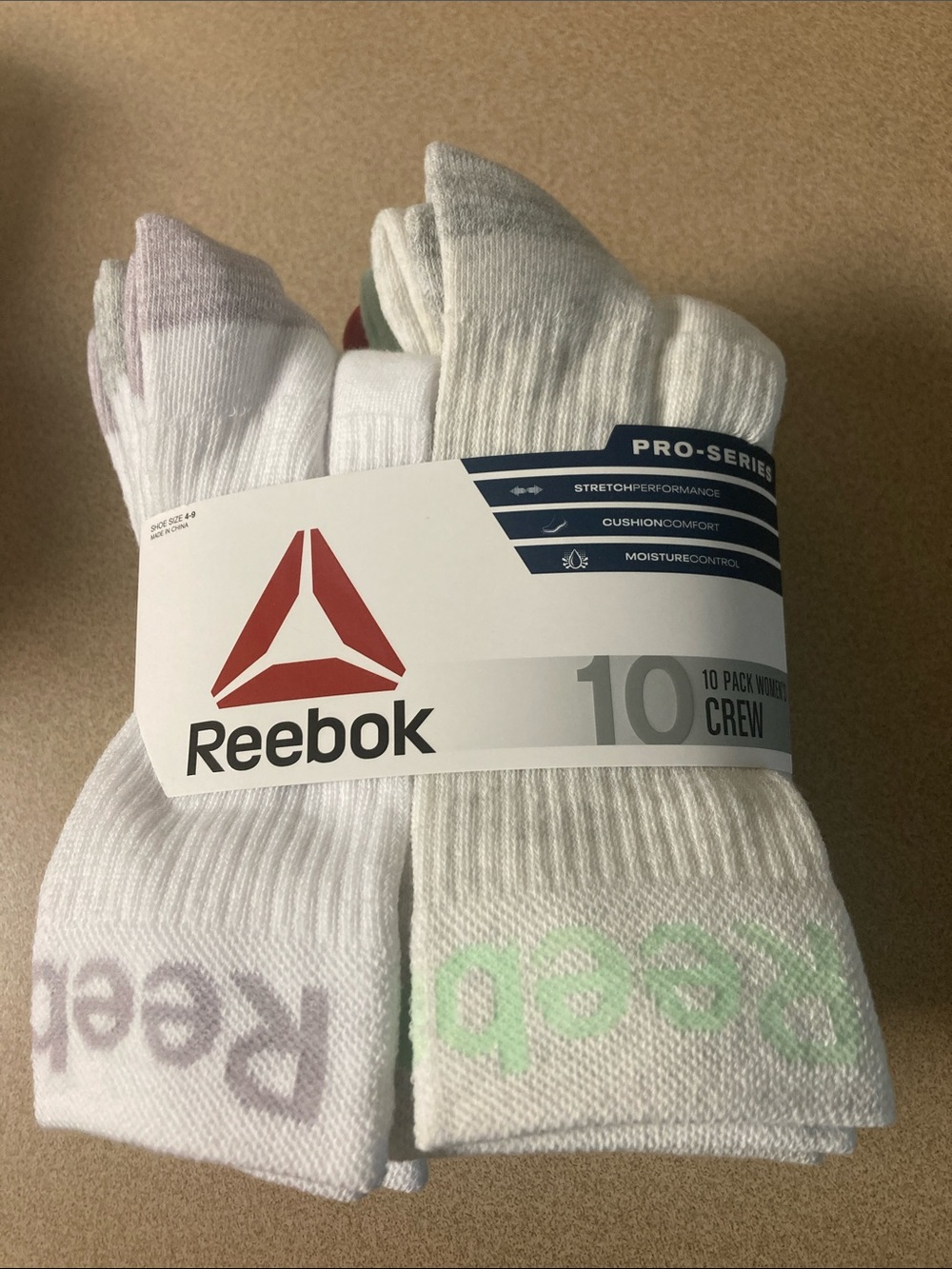 Reebok women’s 10-Pack pro series Crew Athletic Socks